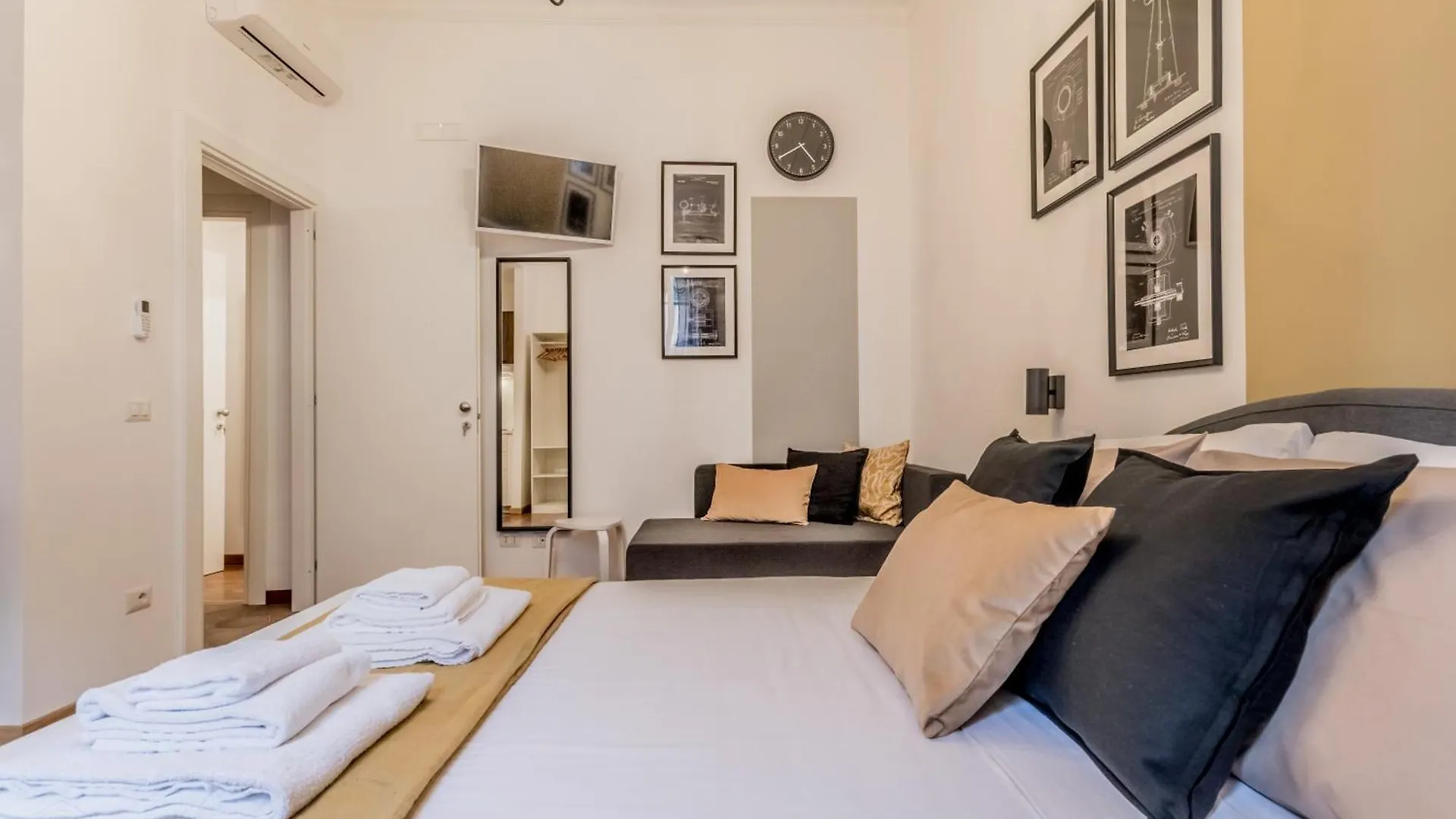 Palazzo Sapienza Design Suites Rome 0*,  Italy