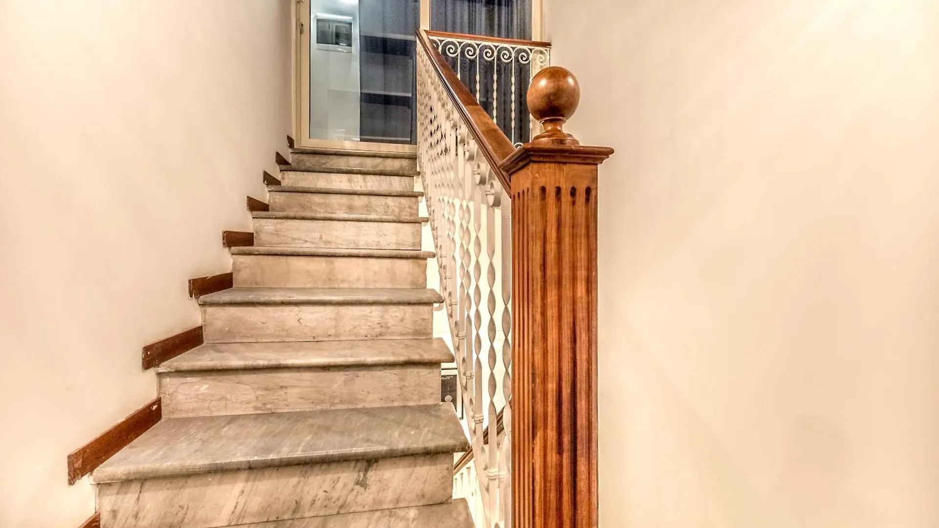 Palazzo Sapienza Design Suites Rome